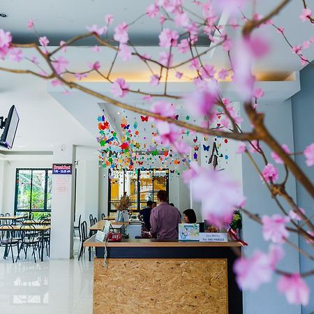 Calivefornia 2016 Otel Chiang Rai Dış mekan fotoğraf