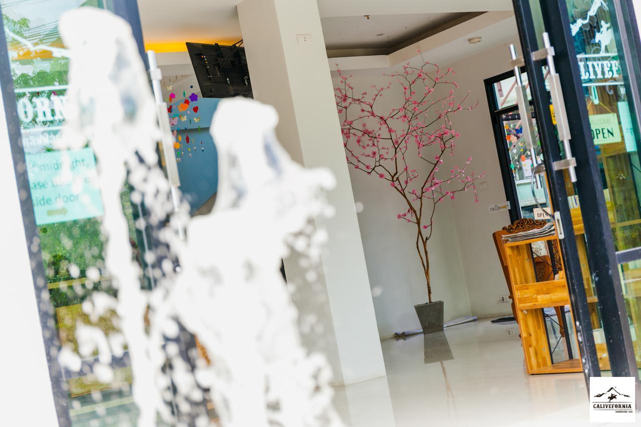 Calivefornia 2016 Otel Chiang Rai Dış mekan fotoğraf