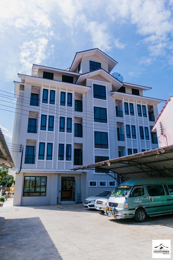 Calivefornia 2016 Otel Chiang Rai Dış mekan fotoğraf