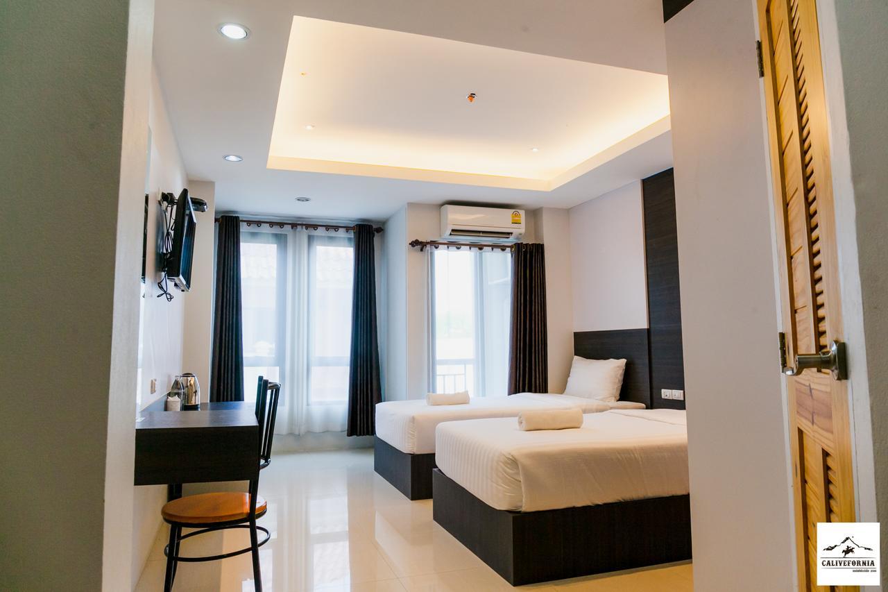 Calivefornia 2016 Otel Chiang Rai Dış mekan fotoğraf